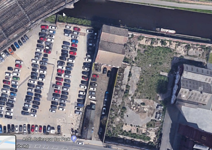 aerial view of probable ex turner factory by Leeds.Liv canal.jpg