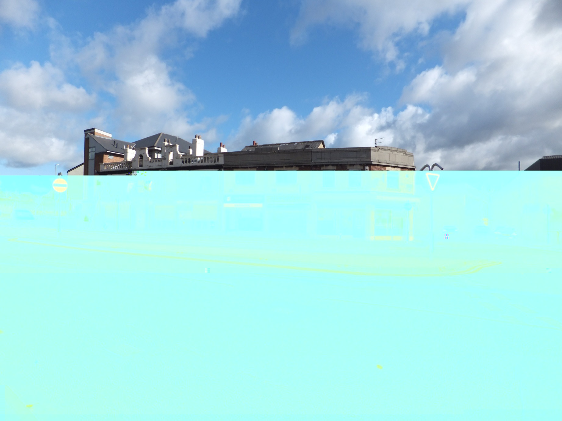 __TFMF_cyk4kvuhjsazxa3sesd4h0ba_b2344045-7b0e-4a34-b24b-540531f0b458_0_main.jpg