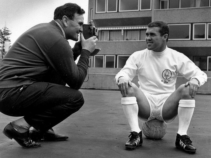 bobby-collins-leeds-united-1965_2068357.jpg