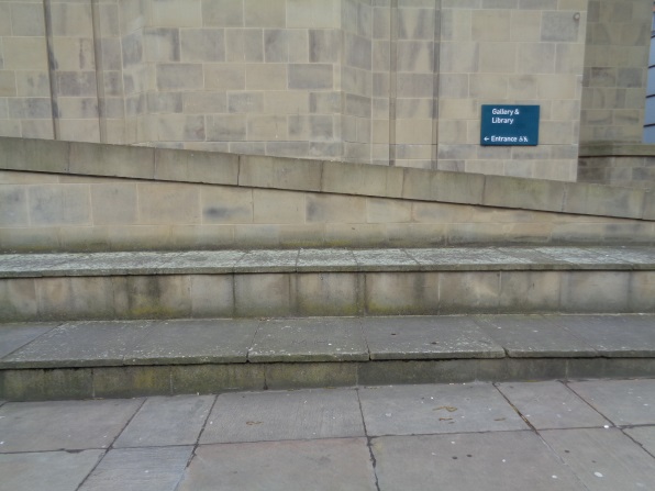 The location of the 'MH' carved slab in Victoria Gardens near the Art Gallery, Leeds (taken March 3 2016).