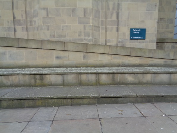 The location of the 'MH' carved slab in Victoria Gardens near the Art Gallery, Leeds (taken March 3 2016).