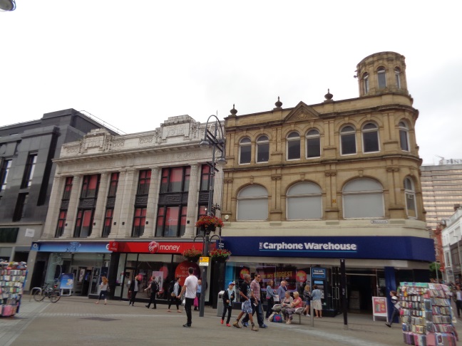 BriggateWithCommercialSteetJustToRightJuly262016.jpg
